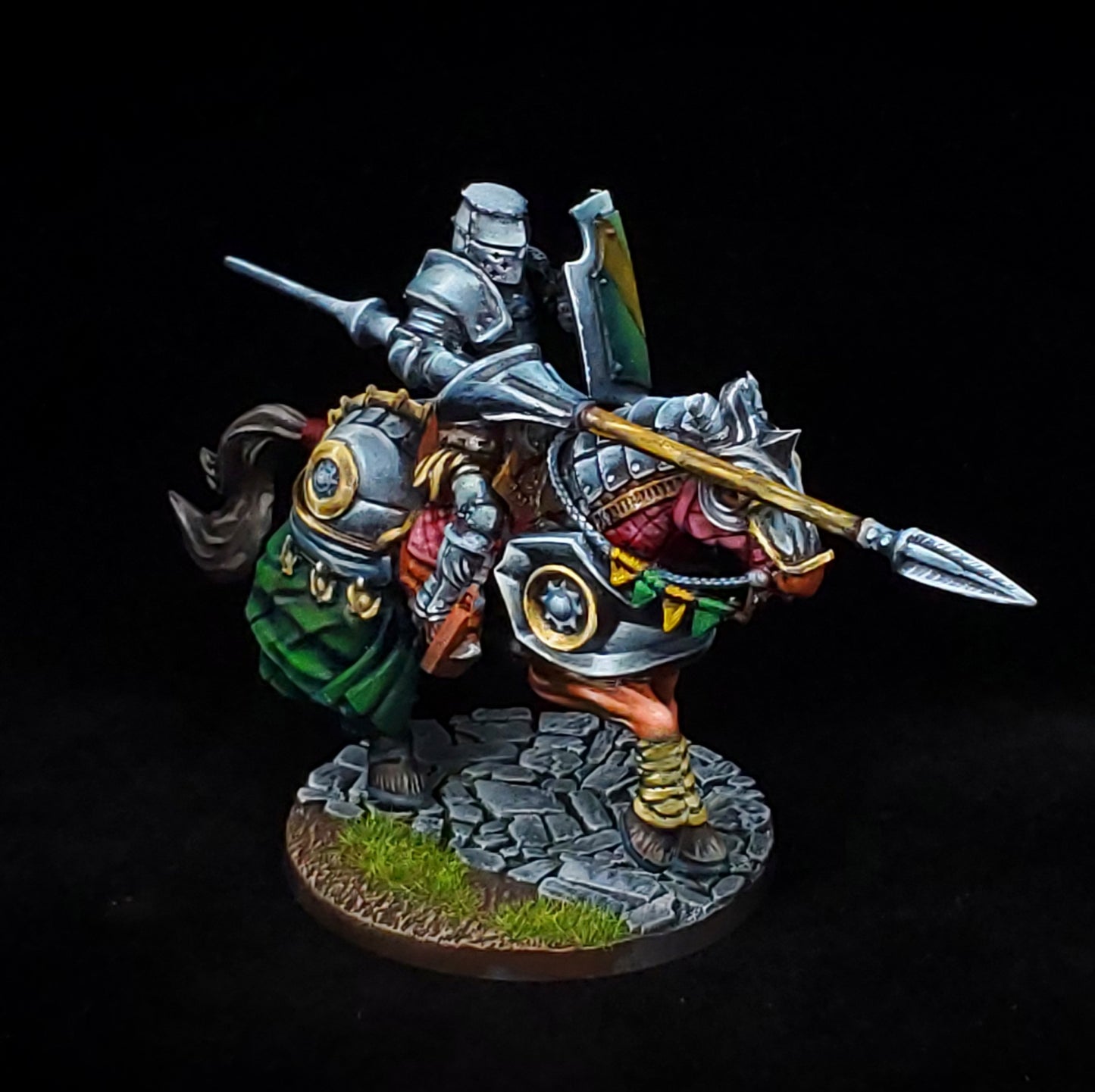 Conversion Bits - Knightly Greathelms (Conquest)